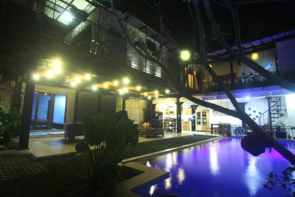 Villa Amalura I Yogyakarta Exterior foto